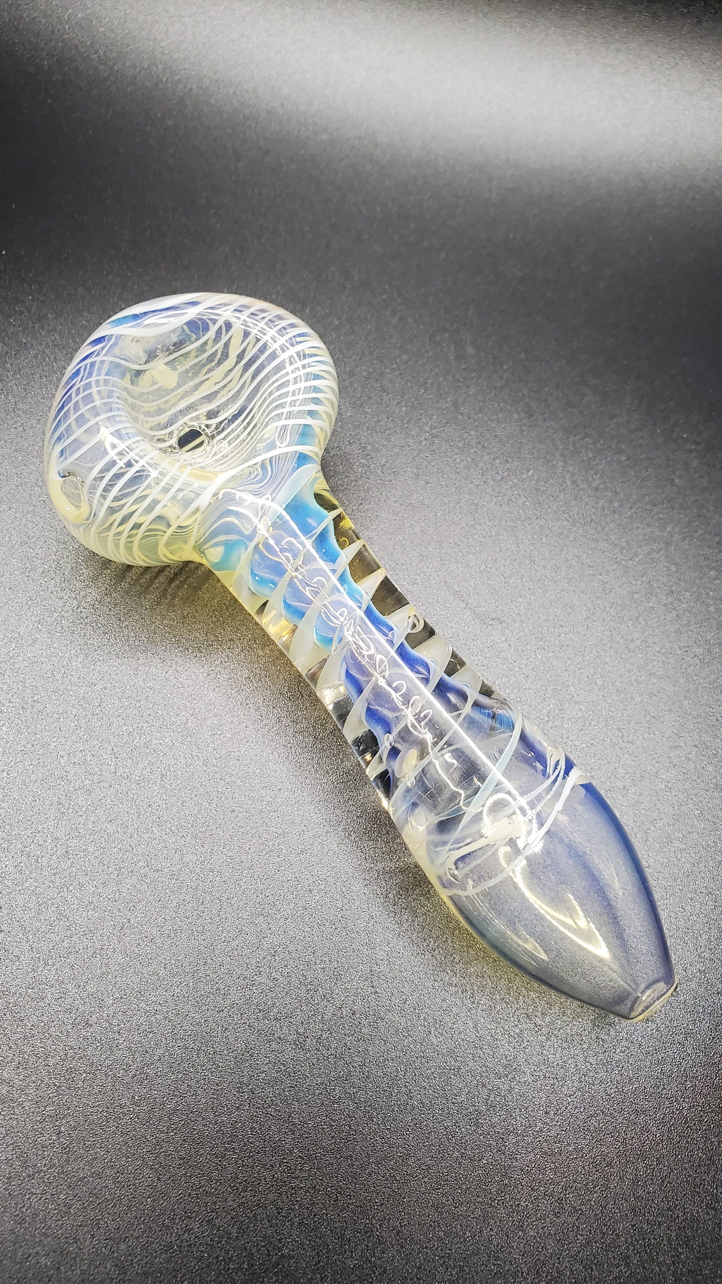 4" 40 GRAM GLASS HAND PIPE - ASSORTED COLORS